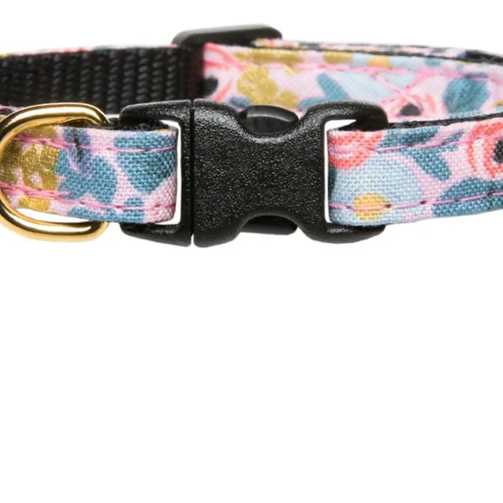 The Floral Flyer Cat and Small Dog Pet Collar